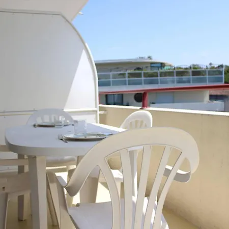 Apartment - Lr010-205 La Rochelle (Charente-Maritime)